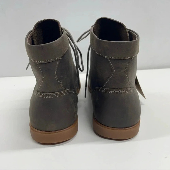 NWT Kodiak Leather Hiking Boot in Fossil Womens Size 9.5 - Picture 6 of 10